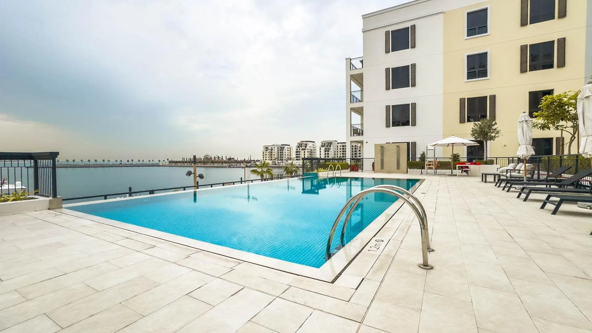 Apartment Beyond Stays - Port De La Mer, La Rive 2 Dubai